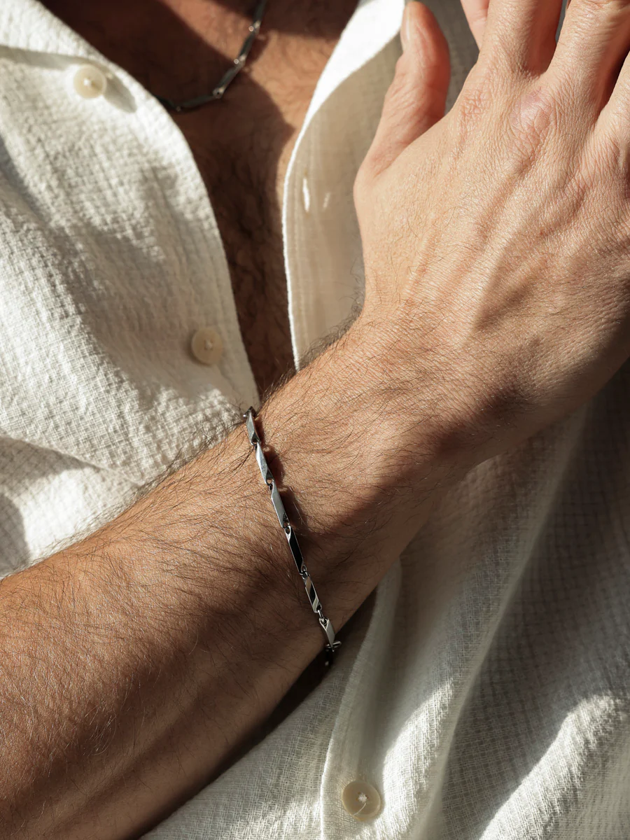 Balanced Glow ARMBAND - Image 3