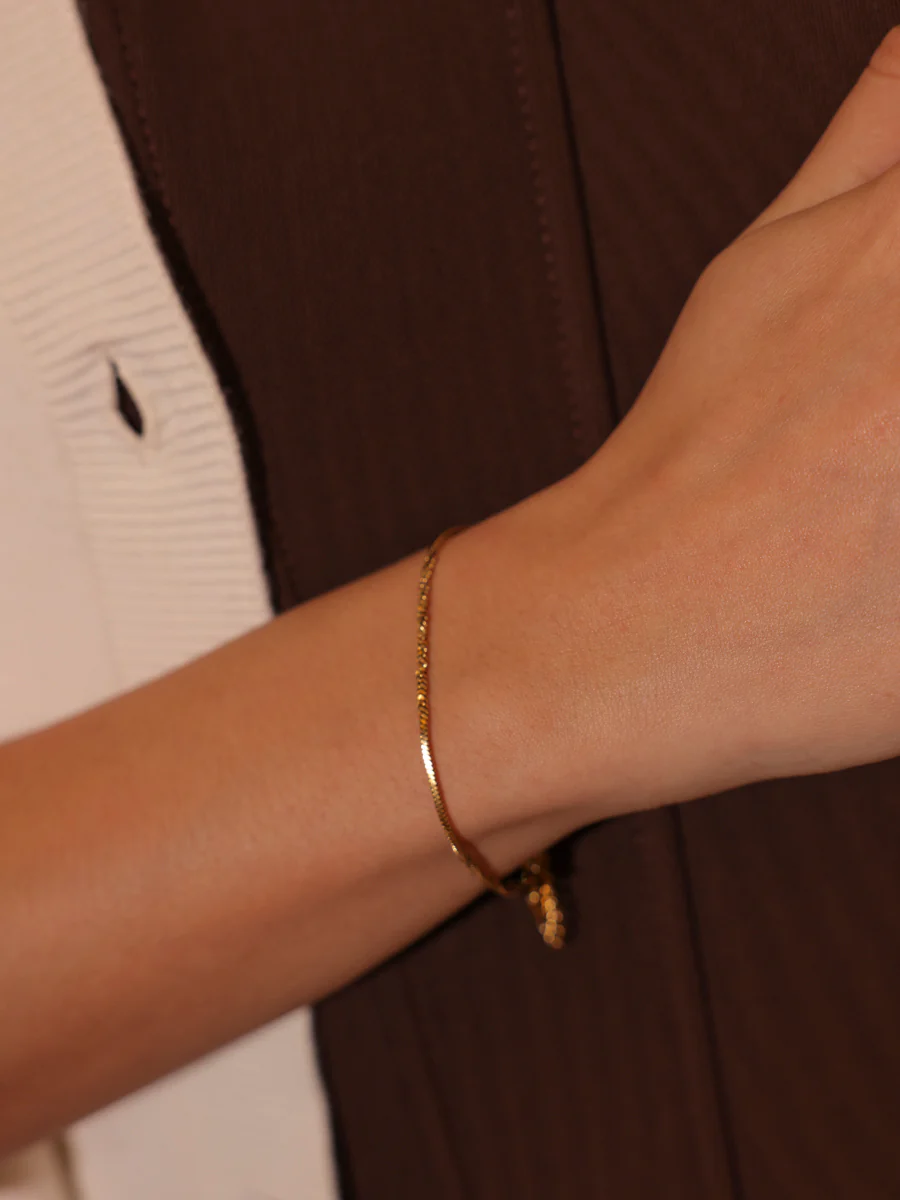 Basis Sleek ARMBAND - Image 4