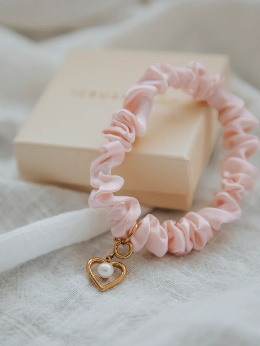 Blissful Pure Silk Scrunchie Cream Pink - Image 3