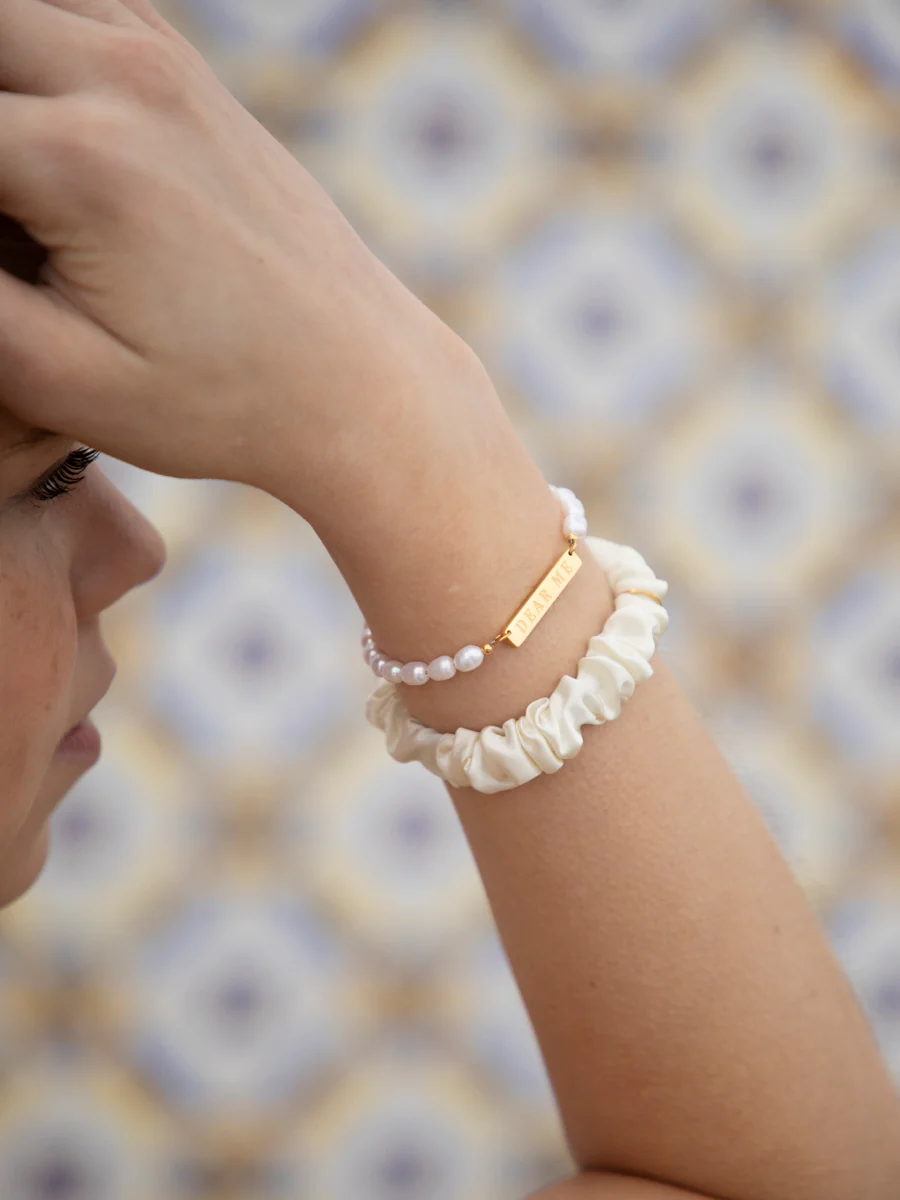 Blissful Pure Silk Scrunchie Cream White - Image 3