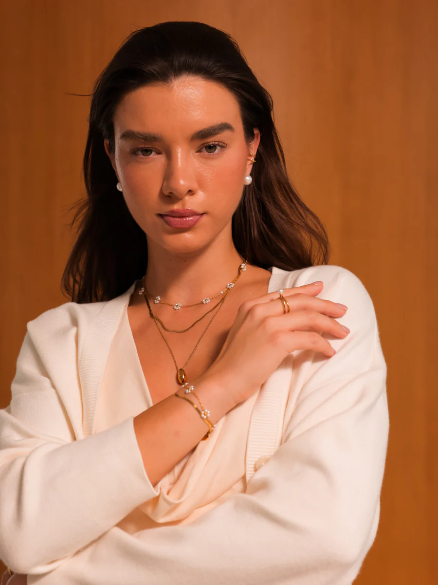 Blossom Moment White ARMBAND - Image 6