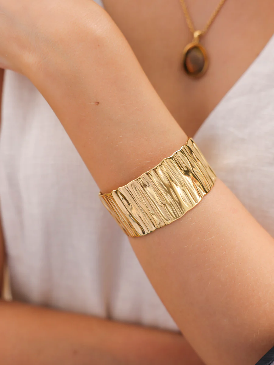 Bold Ripple Armcuff - Image 2