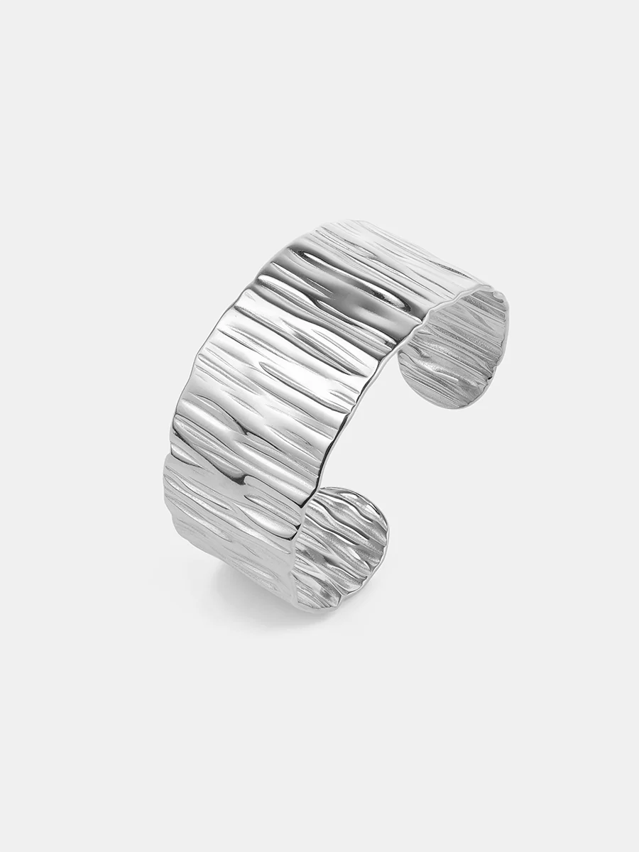 Bold Ripple Armcuff - Image 9