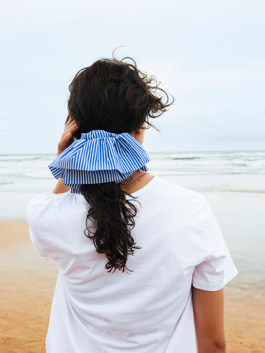 Breeze Wrap Navy-striped Scrunchie - Image 3