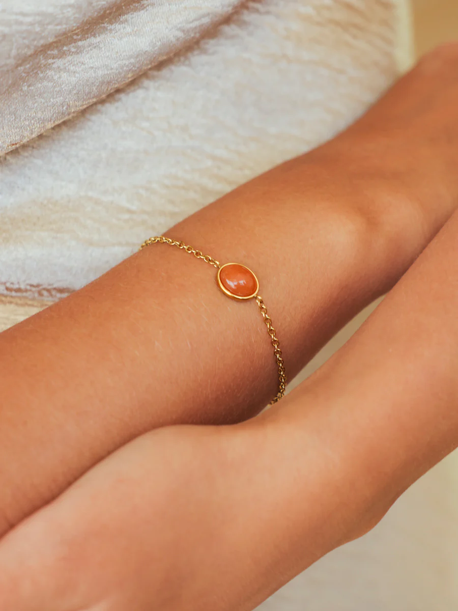 Chasing Starlight Amber ARMBAND - Image 2