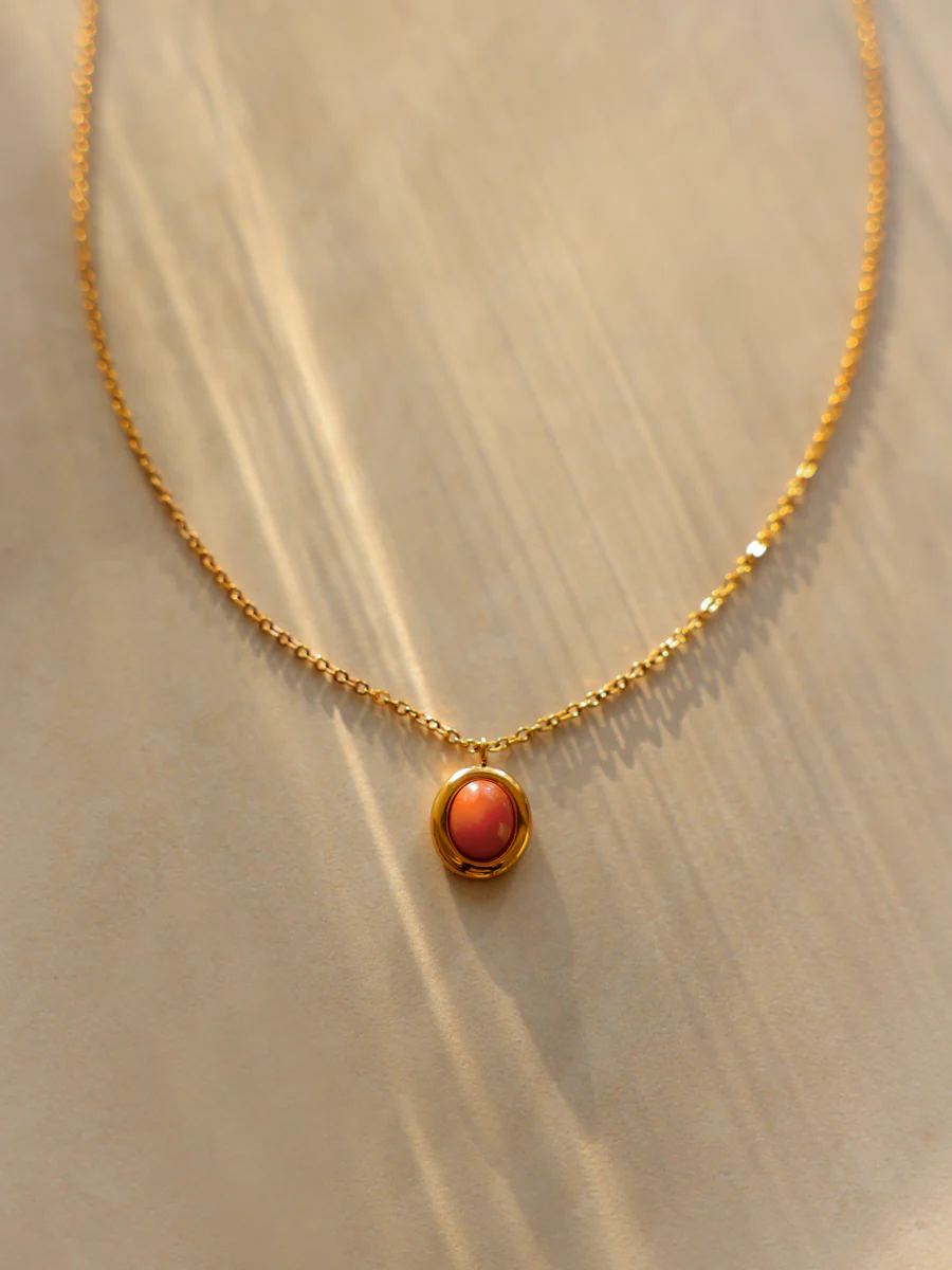 Chasing Starlight Amber Kette - Image 4