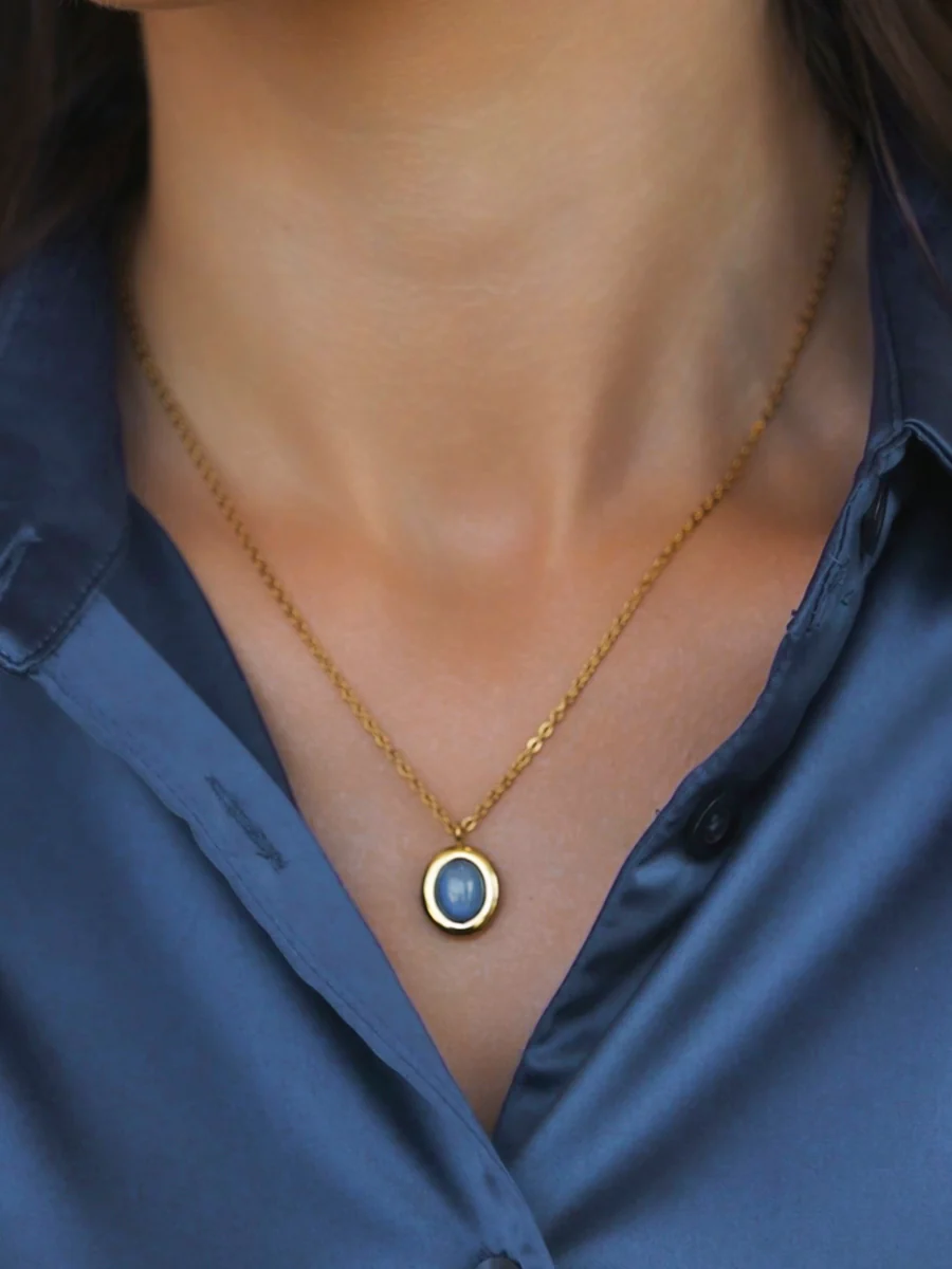 Chasing Starlight Dark Blue Kette - Image 2
