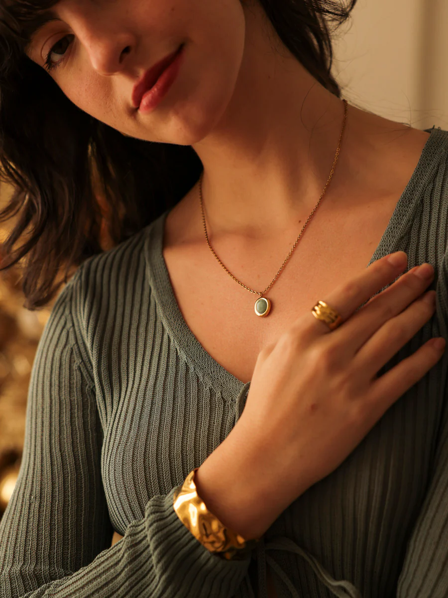 Chasing Starlight Light Green Kette - Image 7
