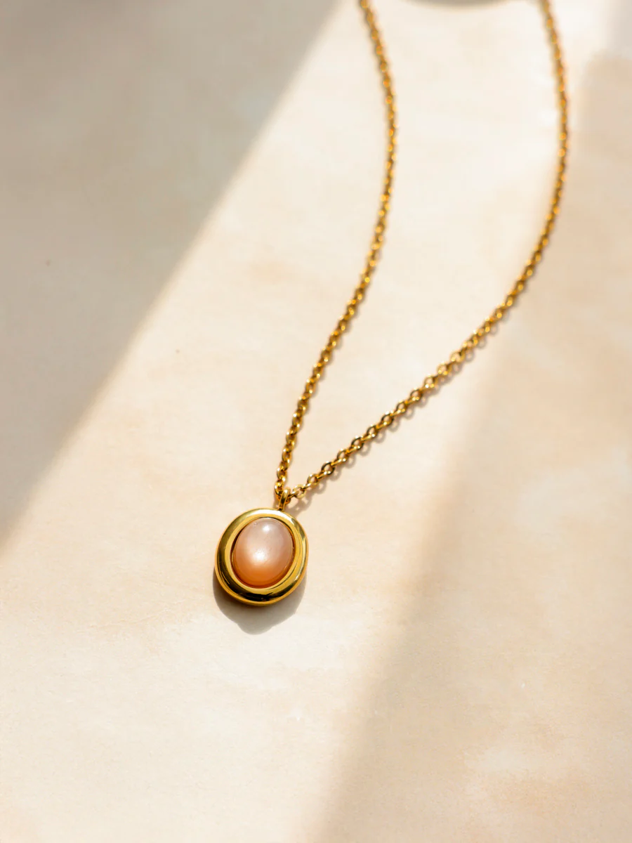 Chasing Starlight Light Orange Kette - Image 4