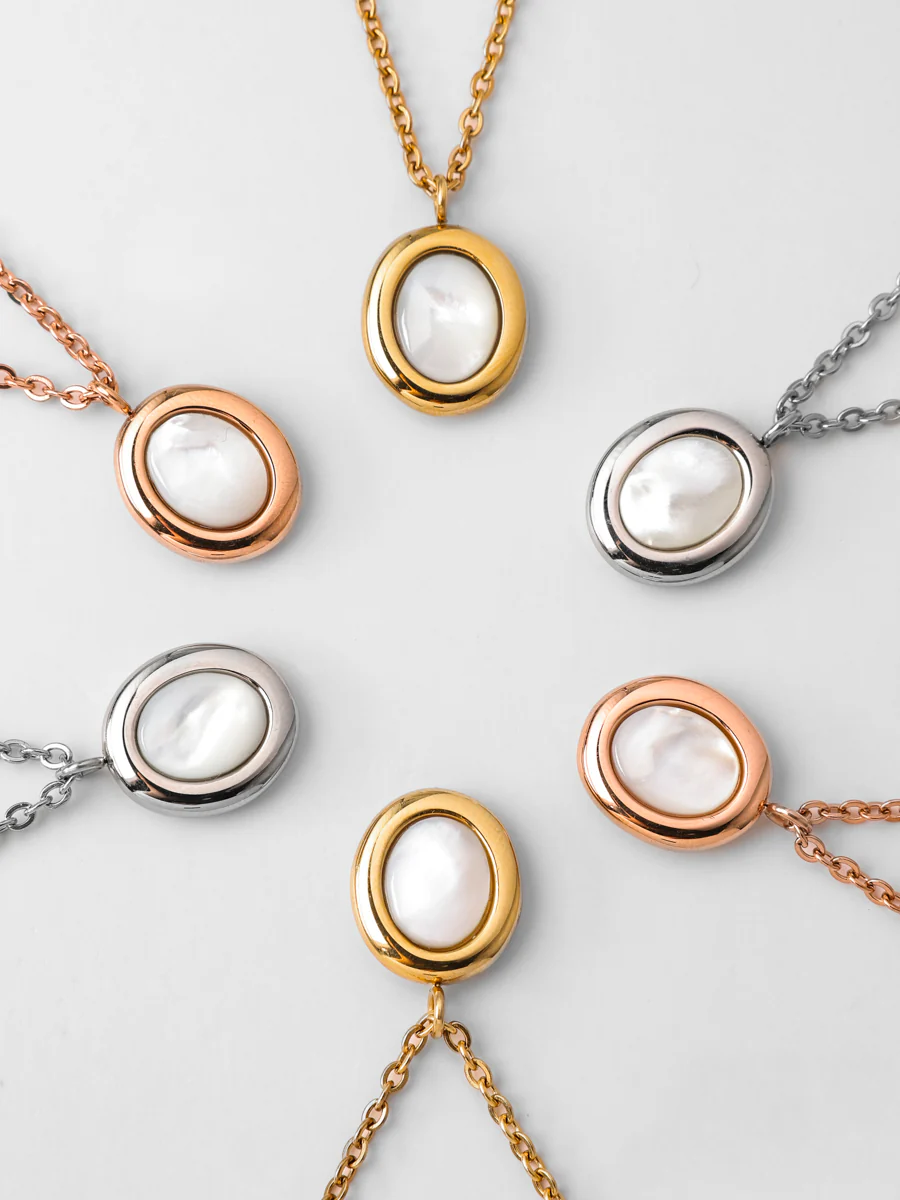 Chasing Starlight White Kette - Image 2