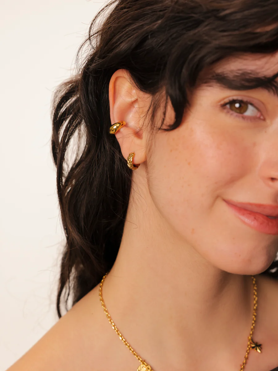 Chic Harmony Earcuff - Image 11