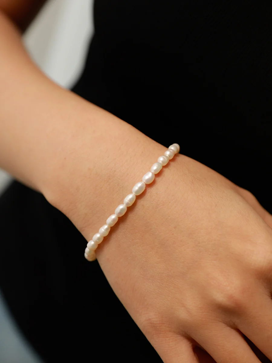 Classic Pearls Set - Image 6