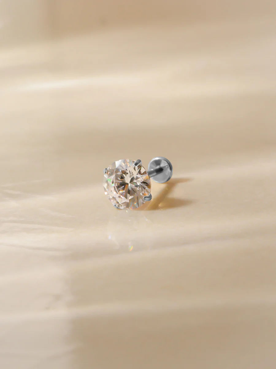 Classic Shine Medium Titan Piercing - Image 2
