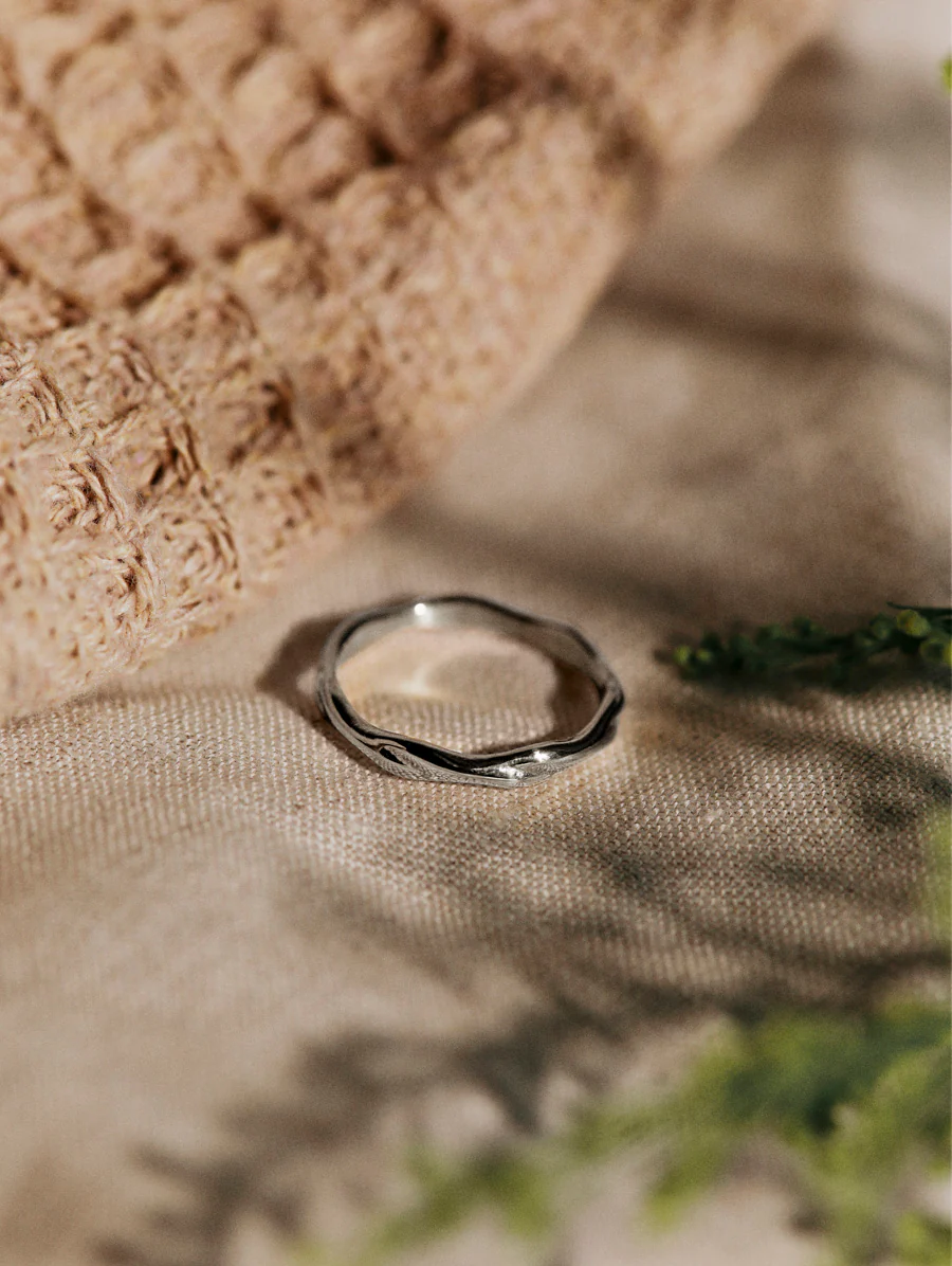 Classic Wave Ring - Image 4