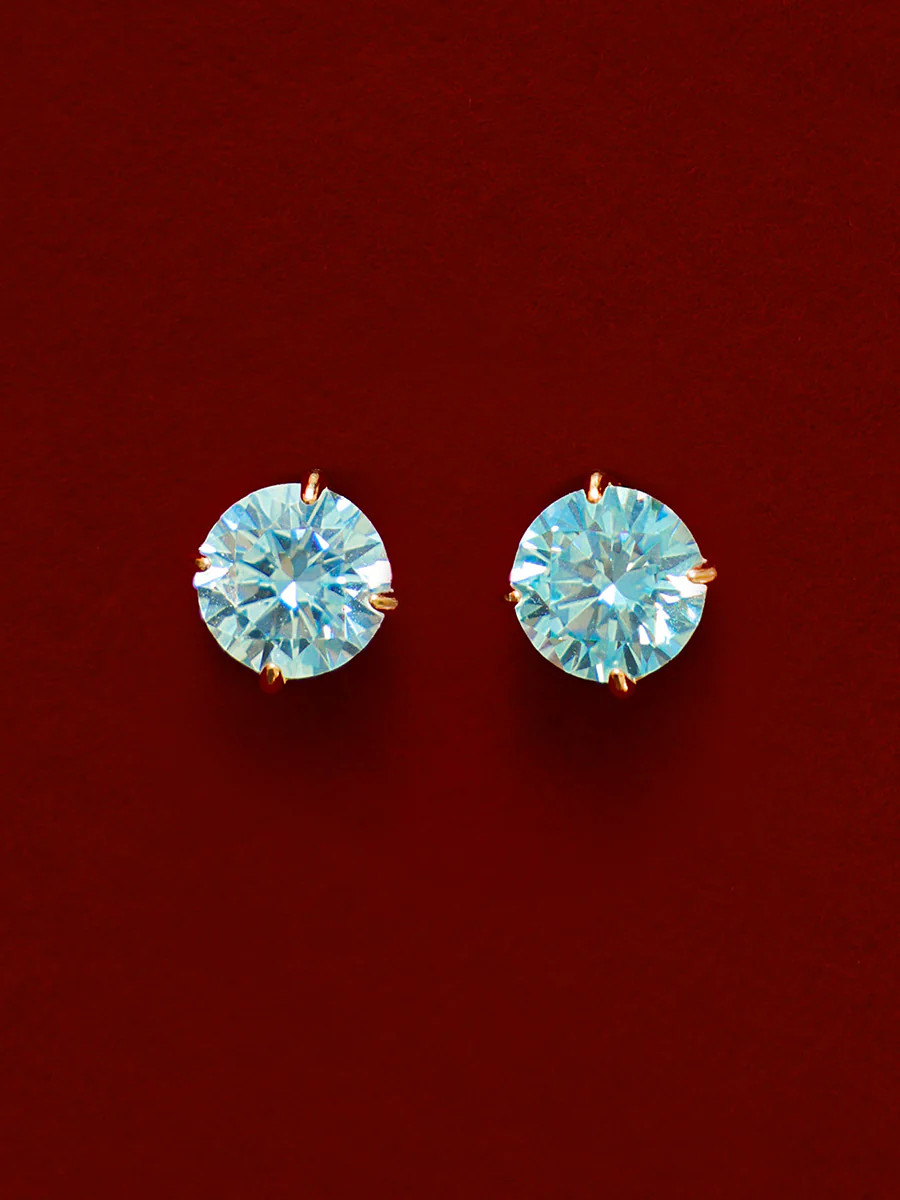 Crystal Delight Light Blue Stub-Ohrringe - Image 4