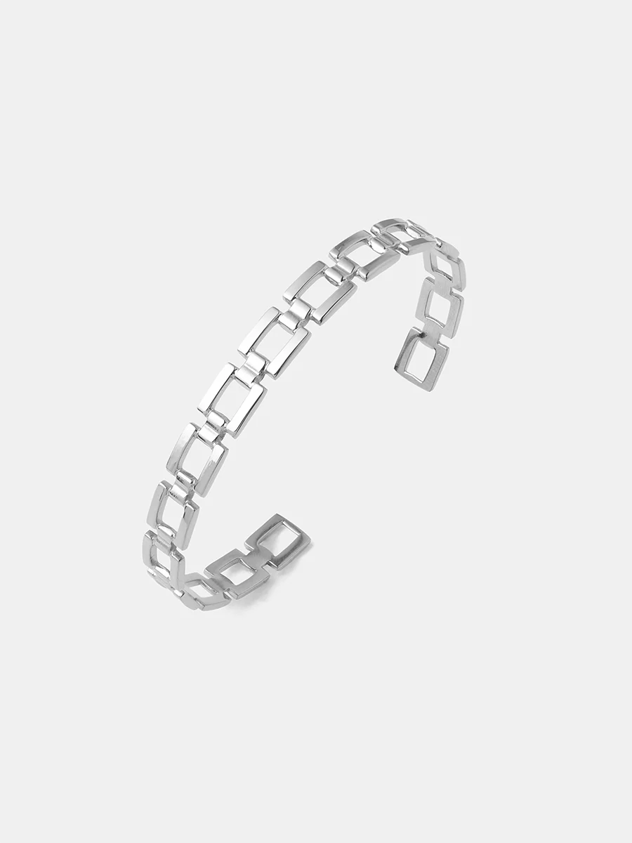 Dainty Loop Armcuff - Image 9