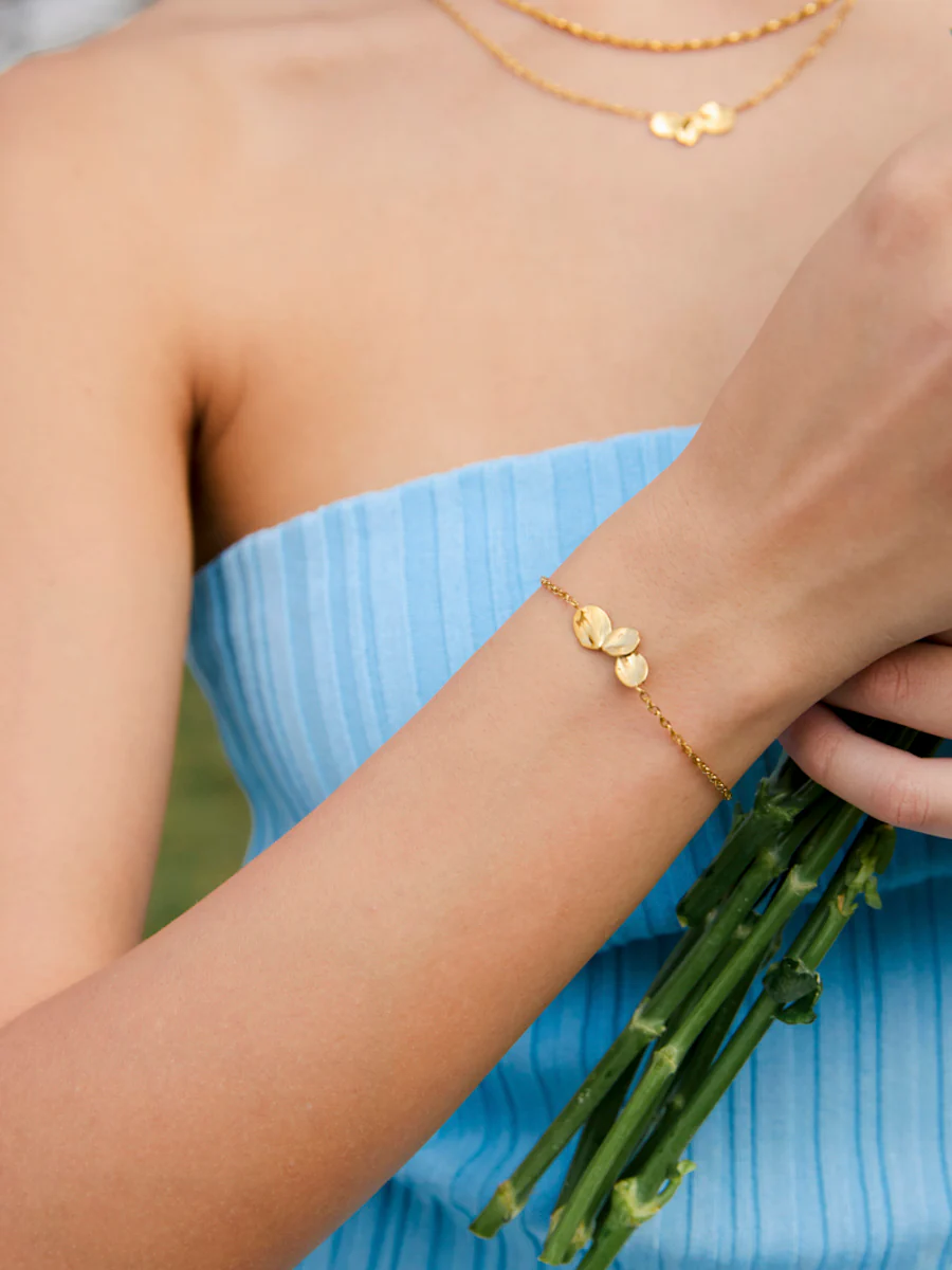 Dancing Petals ARMBAND - Image 2
