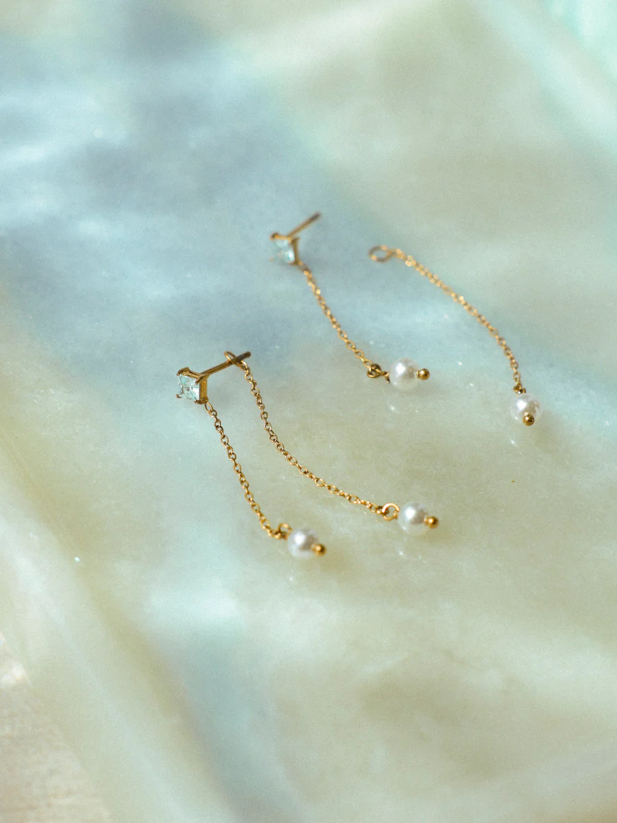 Dangling Pearl Ohrringe - Image 4