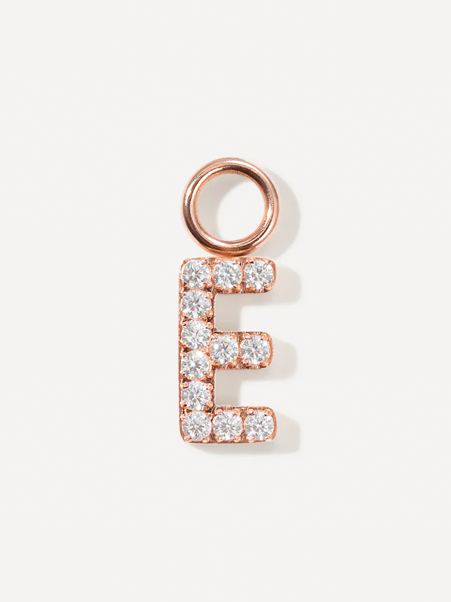 Dazzling Letter Ohrring-Charms - Image 20