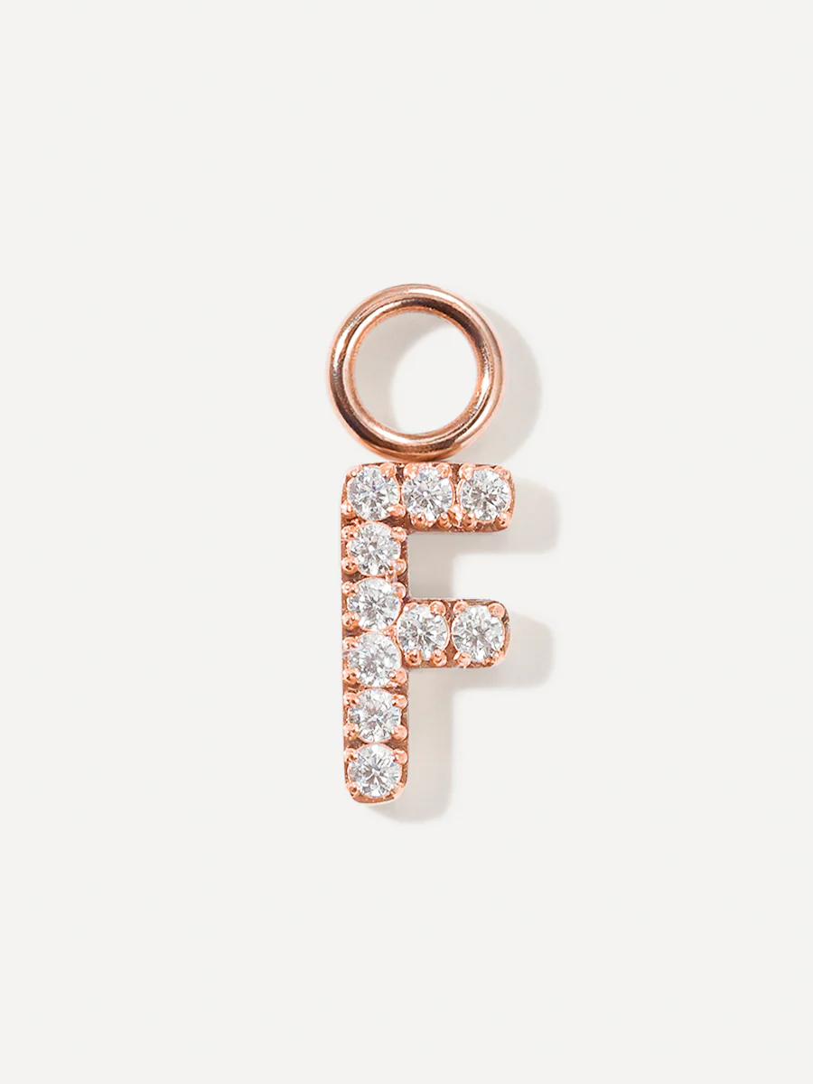 Dazzling Letter Ohrring-Charms - Image 23