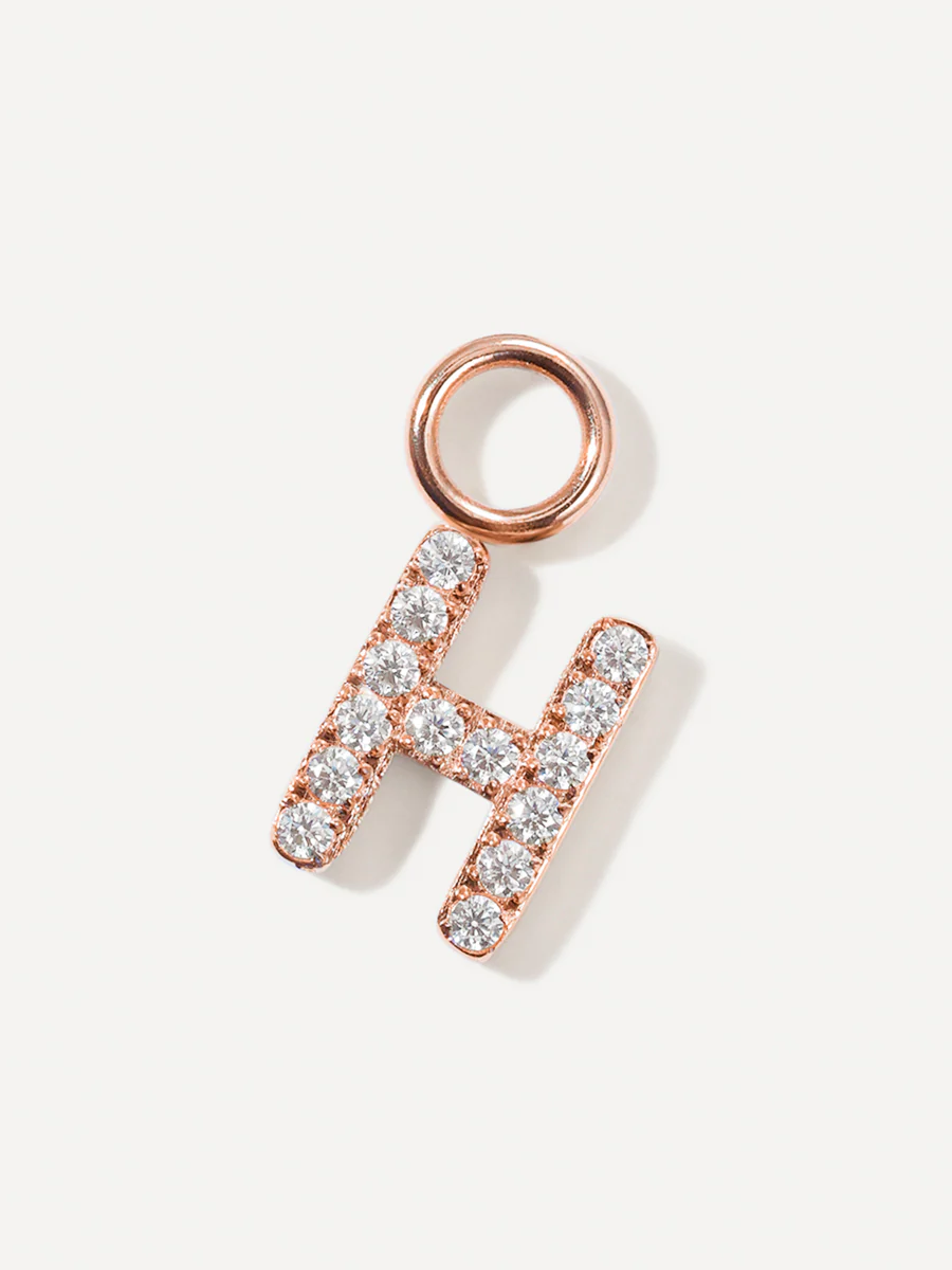 Dazzling Letter Ohrring-Charms - Image 29