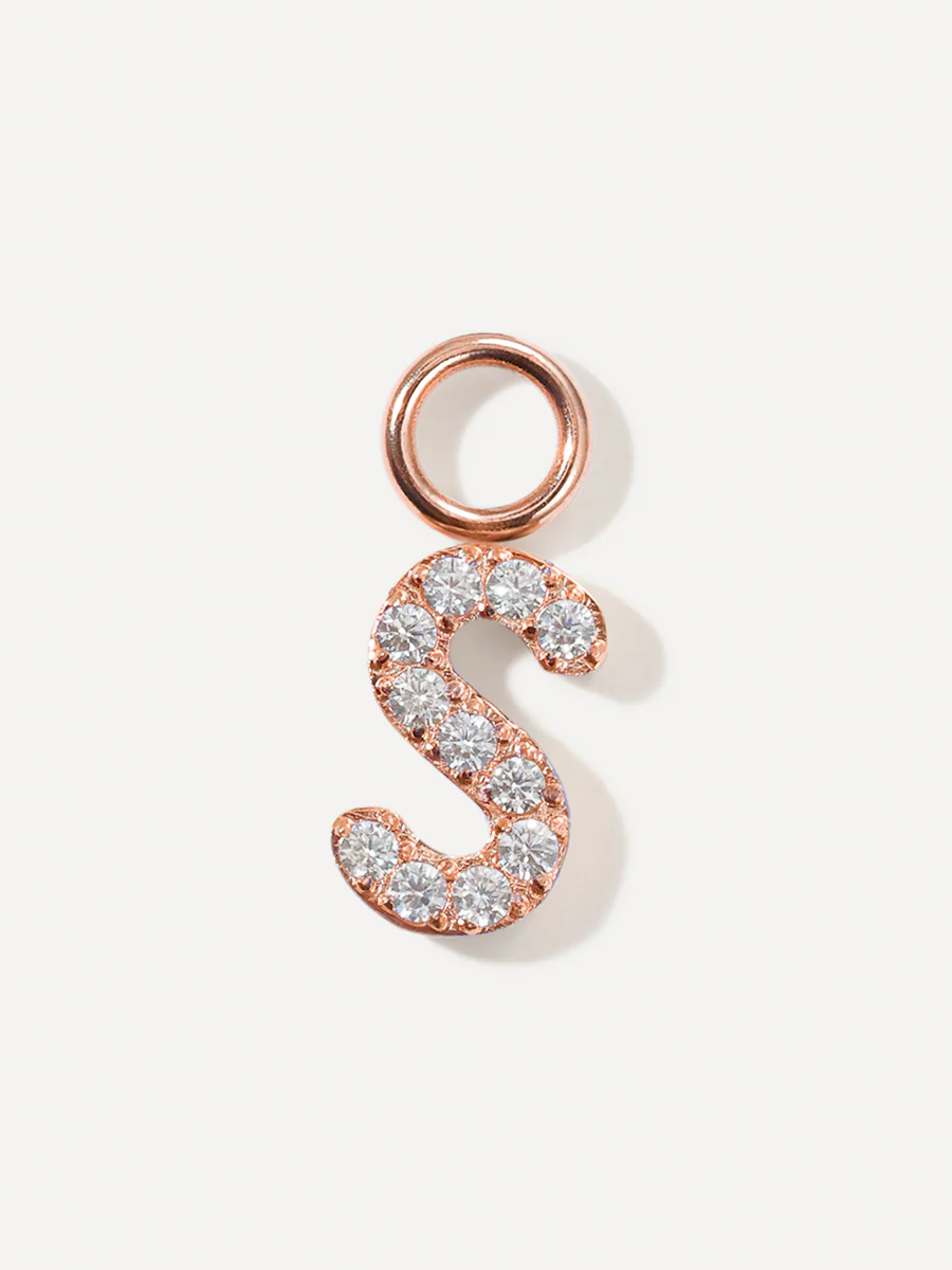 Dazzling Letter Ohrring-Charms - Image 62