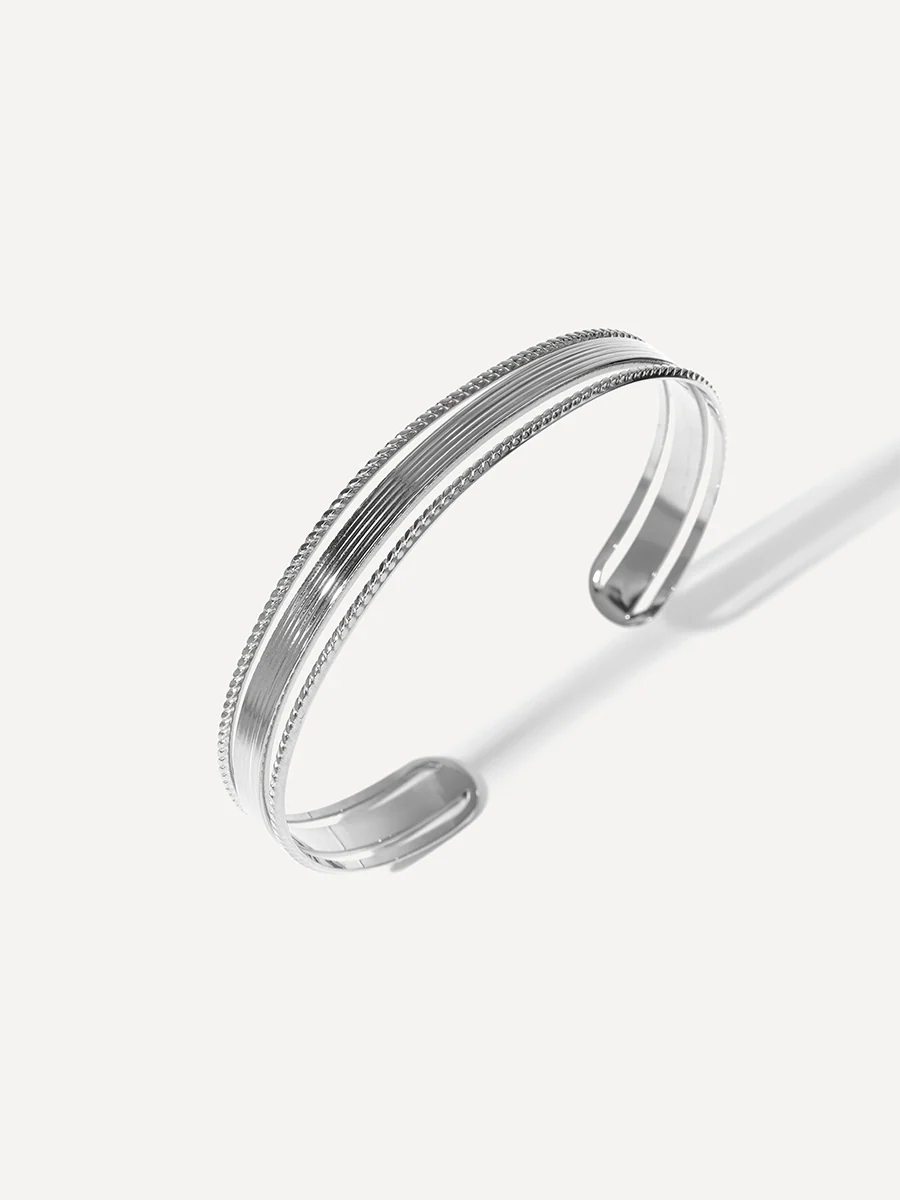 Delicate Edge Armcuff - Image 11