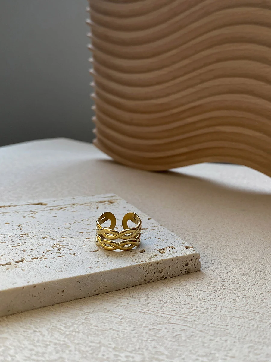Double Twist Ring - Image 6