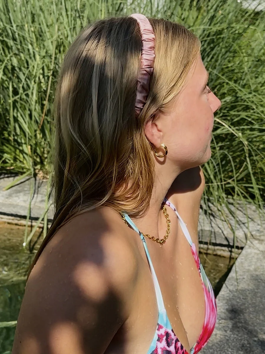 Elegant Hold Pure Silk Haarreif Pink - Image 6