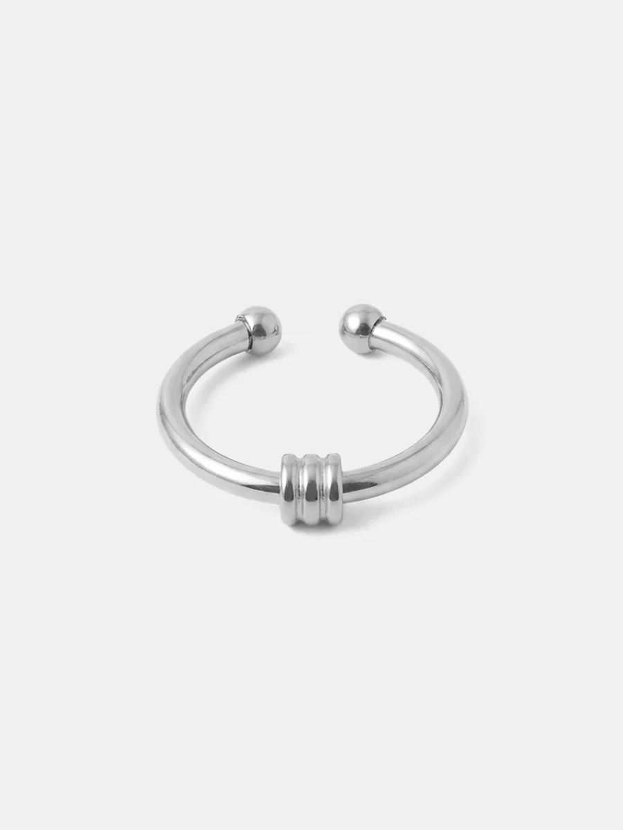 Elegant Trio Loop Ring - Image 5