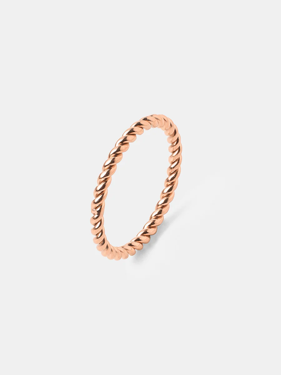 Elegant Twisted Ring - Image 7