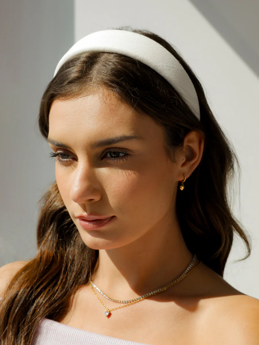Elegant White Haarreif - Image 9