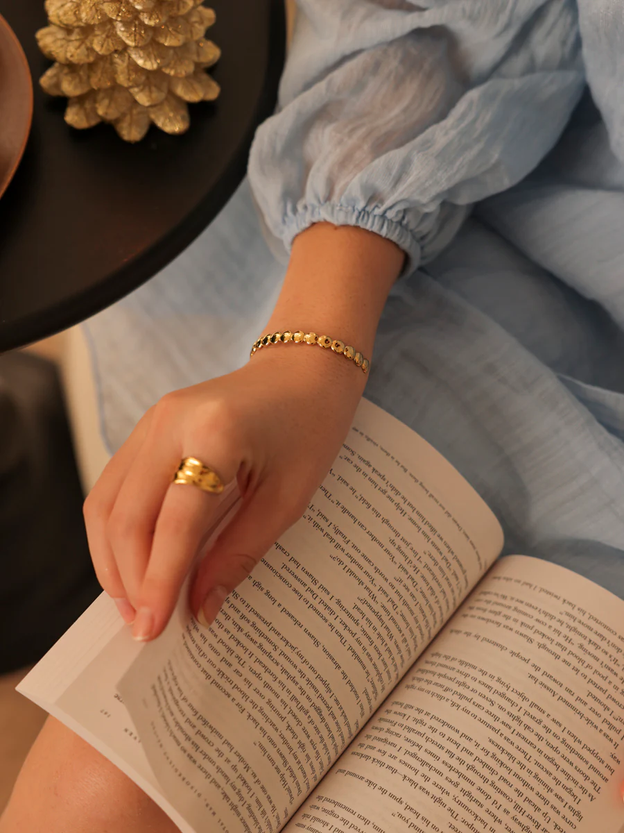 Endless Round Armcuff - Image 10