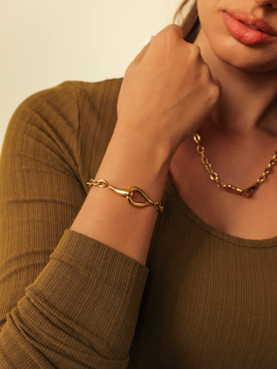 Eternal Interweave ARMBAND - Image 3