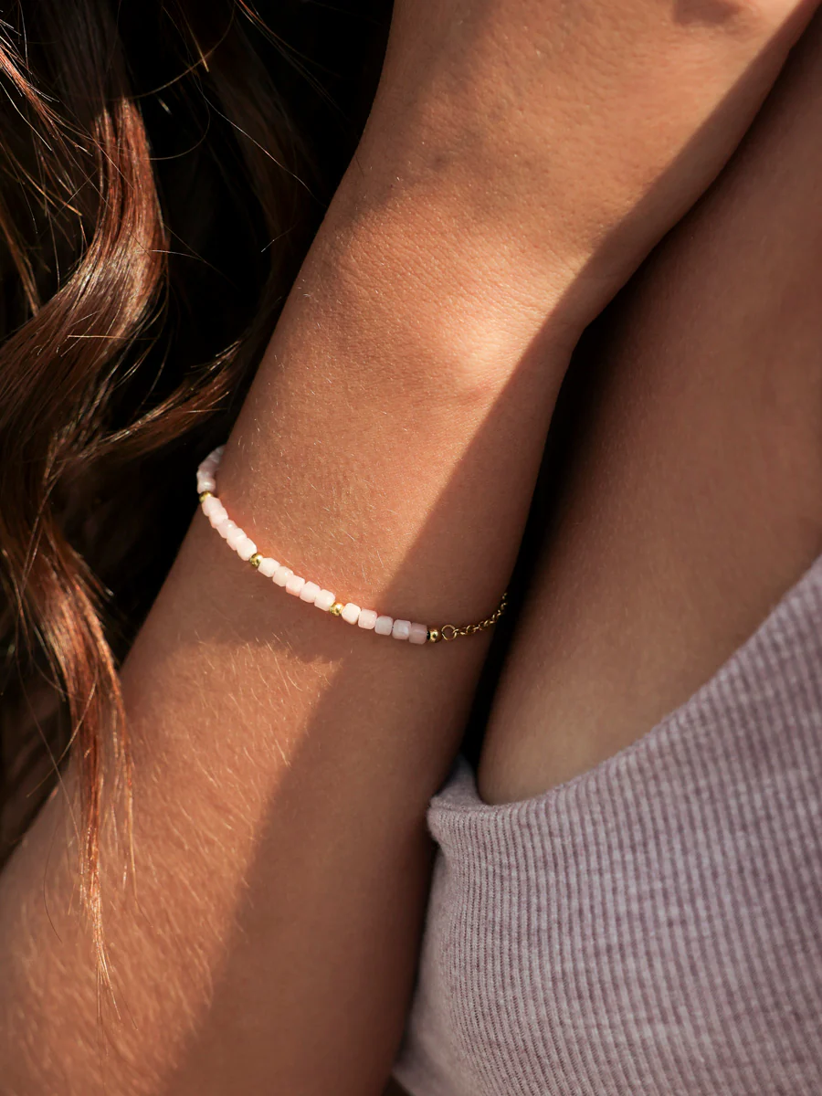 Fantasy Journey Pink ARMBAND - Image 2