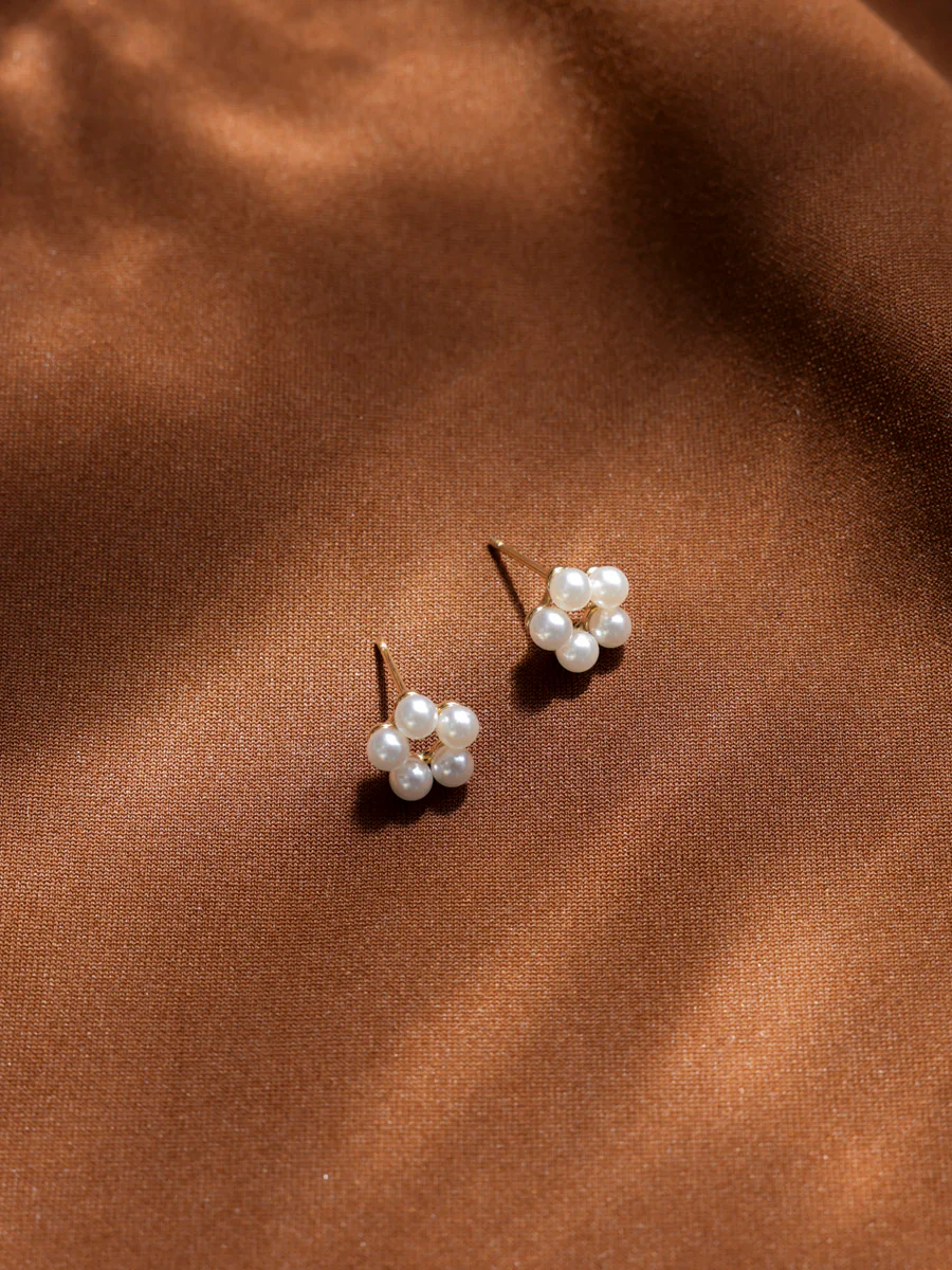 Floral Pearl Ohrringe - Image 4