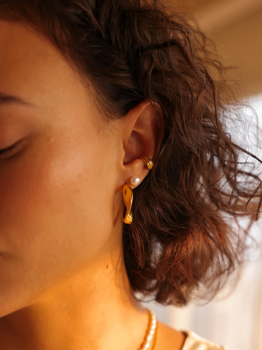 Flowing Grace Earcuff - Image 3