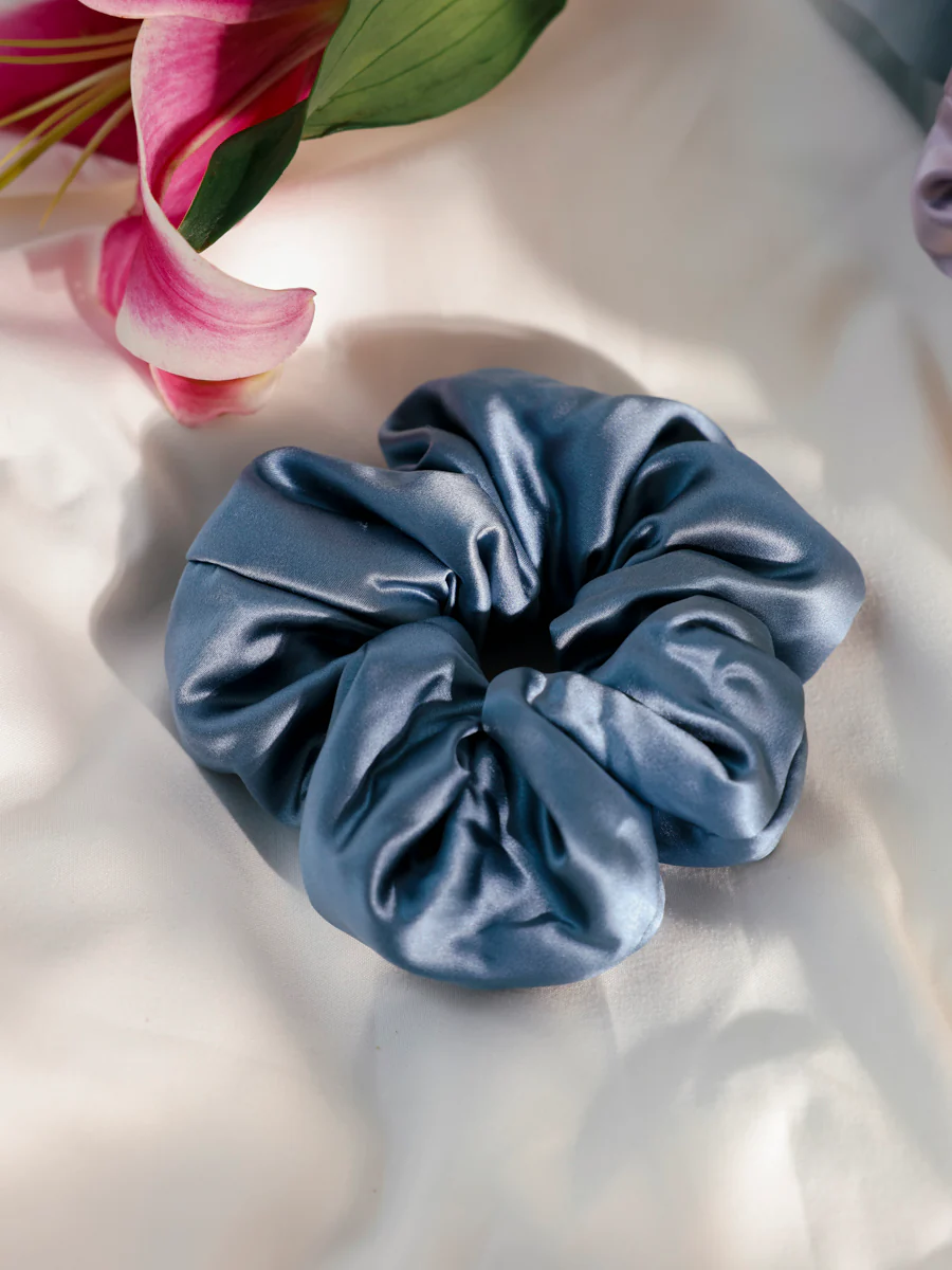 Fluffy Touch Pure Silk Scrunchie Blue - Image 4