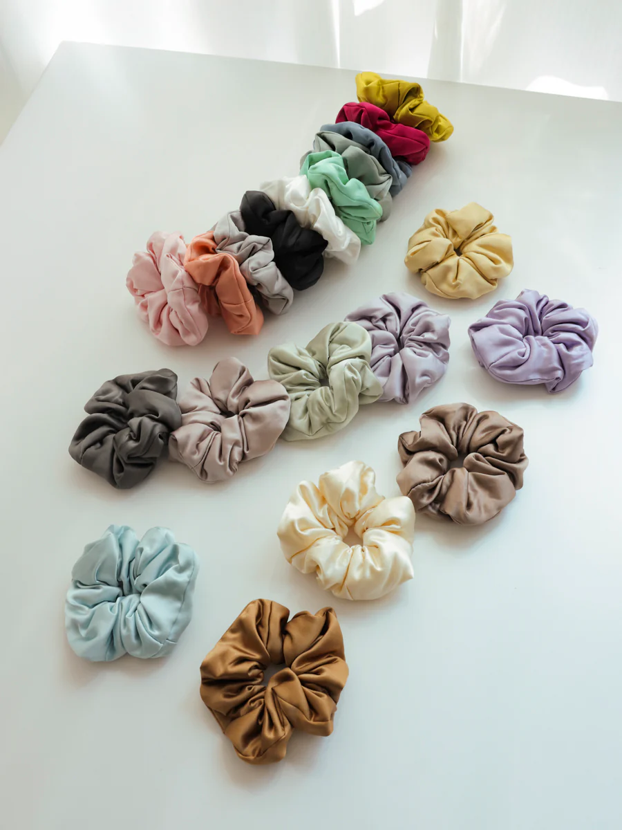 Fluffy Touch Pure Silk Scrunchie Coffee Color - Image 4