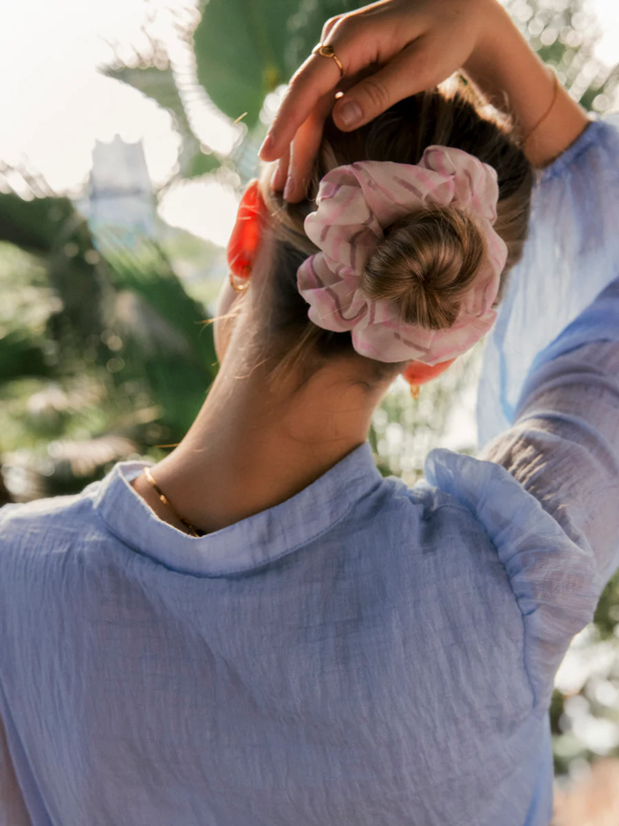 Fresh Wave Pink Scrunchie - Image 2