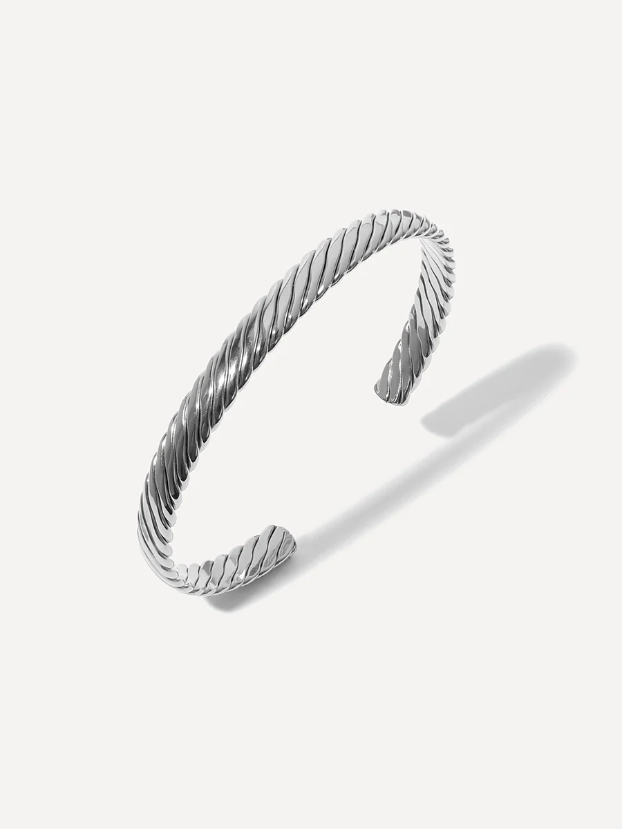 Gentle Swirl Armcuff - Image 6