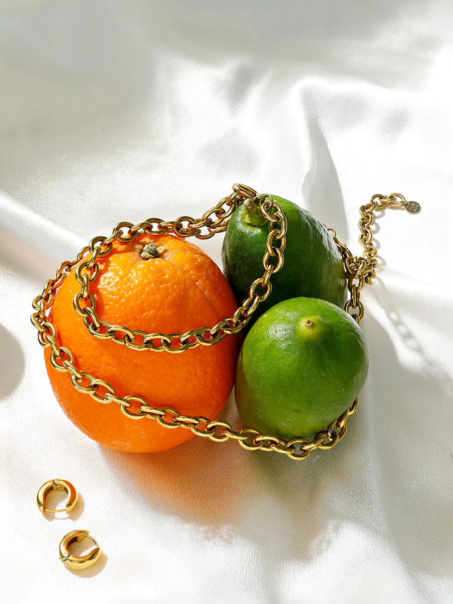 Getting Closer ARMBAND - Image 4