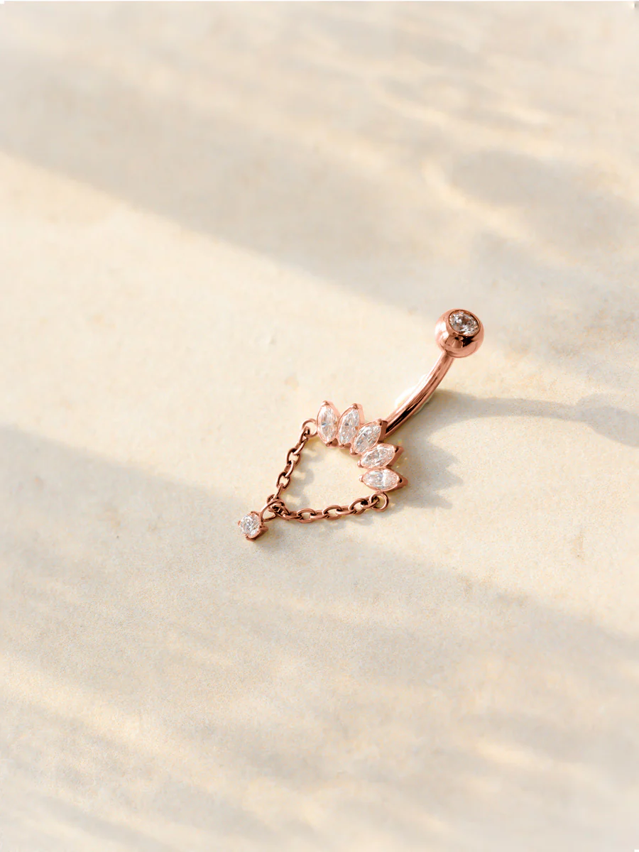 Gleaming Spark Titan Bauchnabelpiercing - Image 6