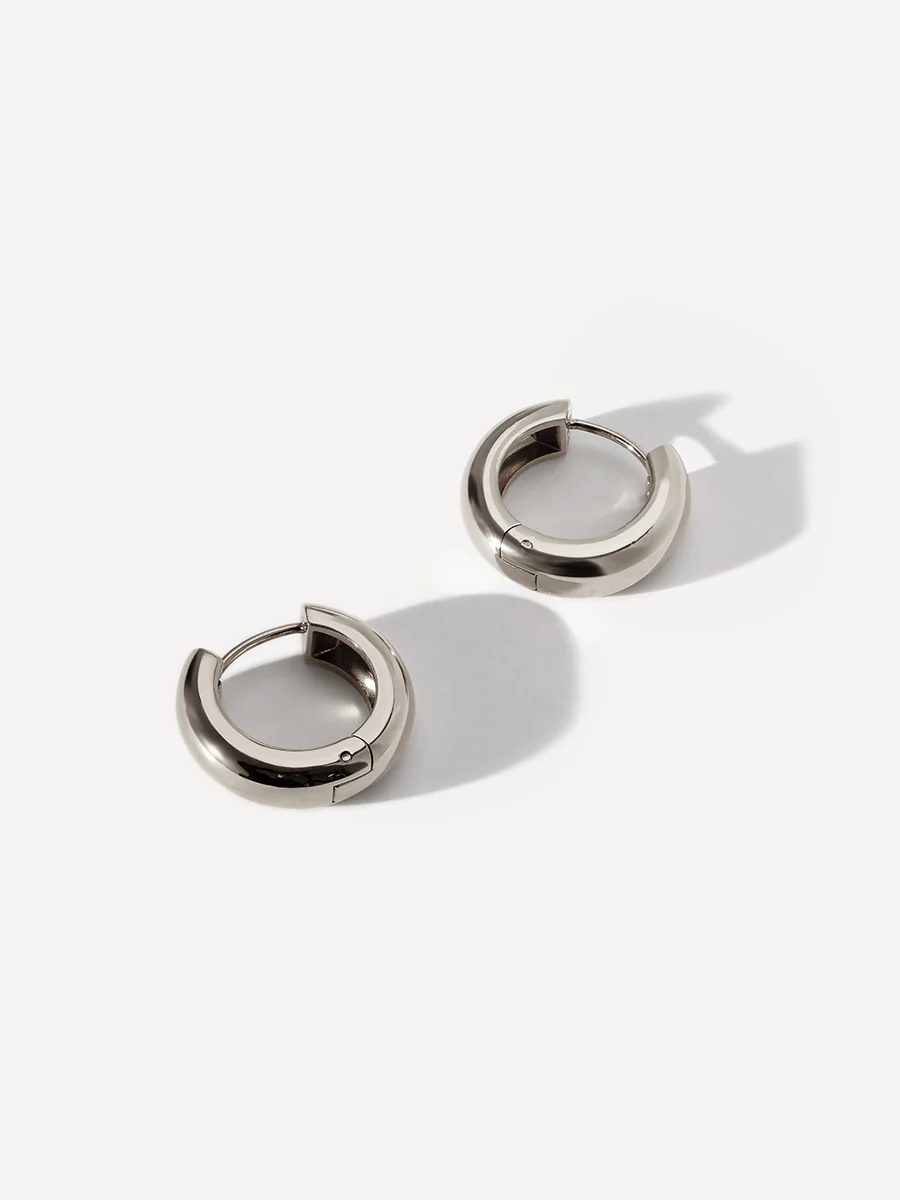 Huggie Hoop Ohrringe - Image 12