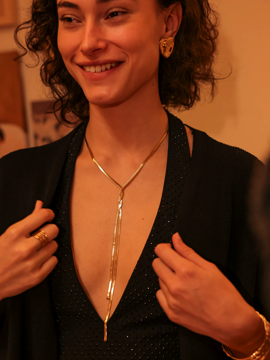 Intertwined Elegance Ring - Image 7