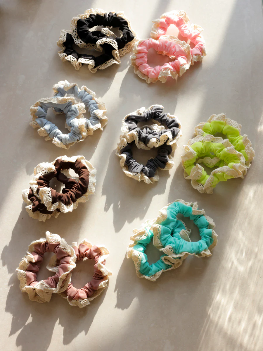 Lace Kiss Set Scrunchie Brown - Image 4