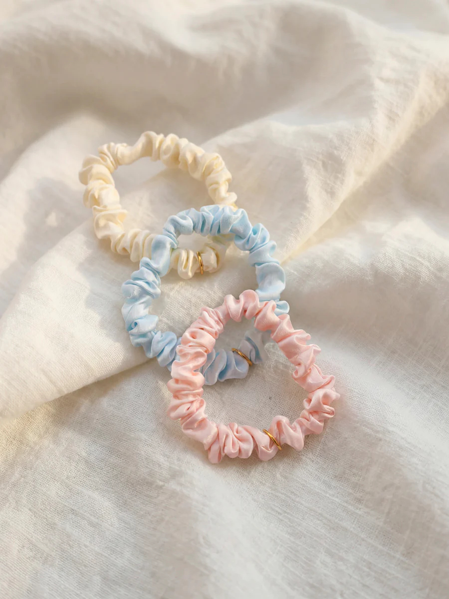 Blissful Pure Silk Scrunchie Cream Pink - Image 5