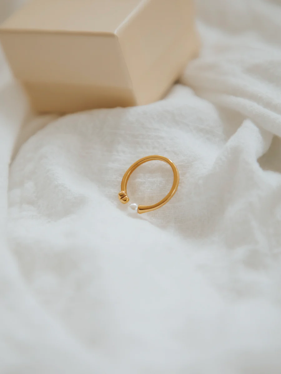Love in Pearl Ring - Image 14