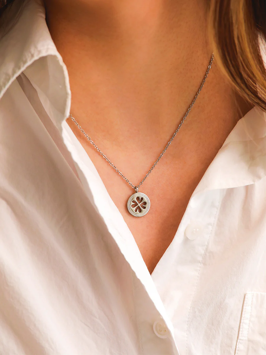 Lovely Clover Kette - Image 3