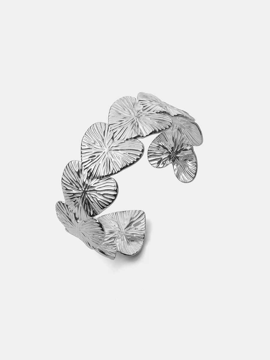 Loving Texture Armcuff - Image 10